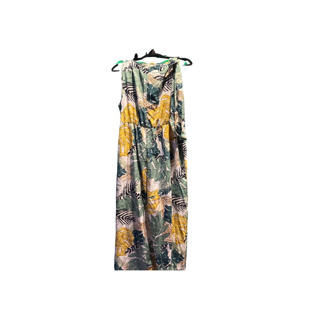 EMERY ROSE Plus Tropical Print Belted Jumpsuit